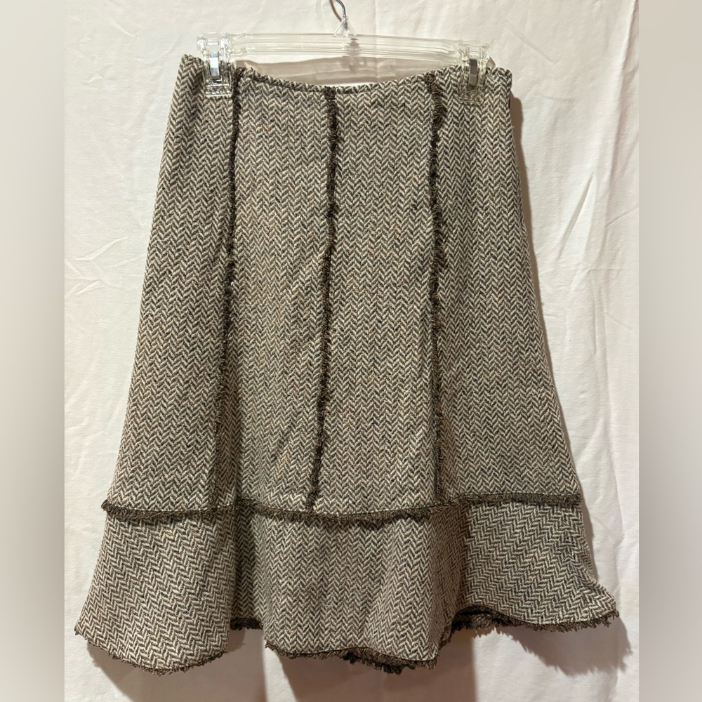 Ann Taylor LOFT a-line flounce skirt herringbone tweed pattern with fringe trim